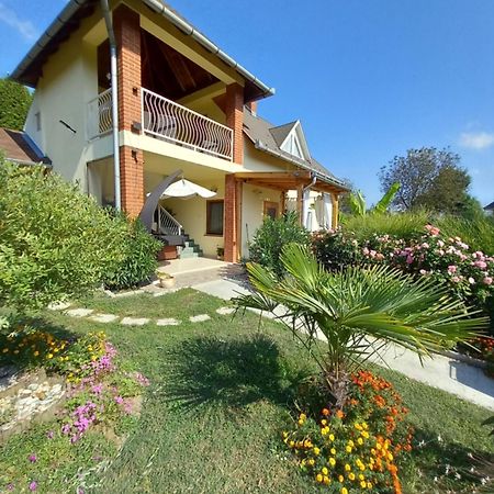 Rozsadomb Apartman Zalakaros Esterno foto